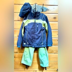 DNA Ski jacket with detachable hood AND snow pants.